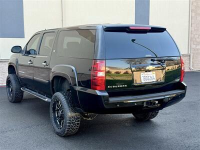 2007 Chevrolet Suburban LT   - Photo 5 - Elk Grove, CA 95624