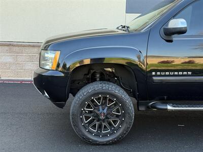 2007 Chevrolet Suburban LT   - Photo 27 - Elk Grove, CA 95624