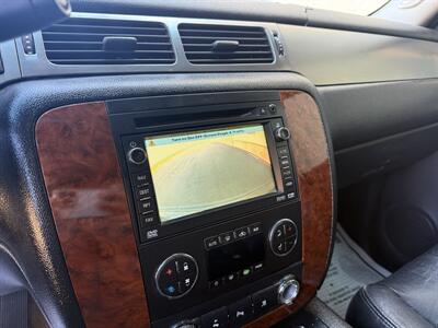 2007 Chevrolet Suburban LT   - Photo 15 - Elk Grove, CA 95624