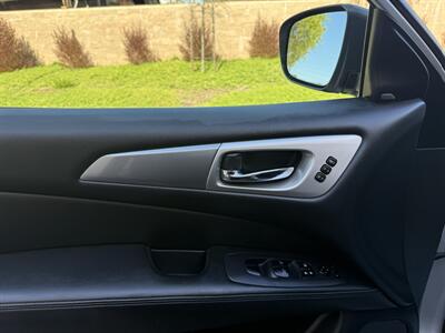 2019 Nissan Pathfinder SL   - Photo 13 - Elk Grove, CA 95624