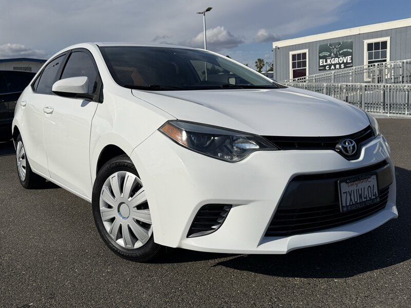 2016 Toyota Corolla LE  