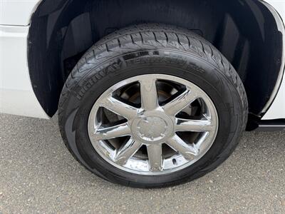 2008 GMC Yukon Denali   - Photo 25 - Elk Grove, CA 95624