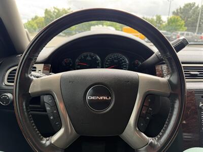 2008 GMC Yukon Denali   - Photo 11 - Elk Grove, CA 95624