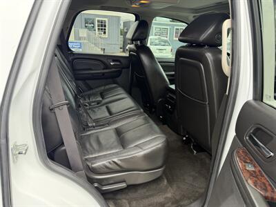 2008 GMC Yukon Denali   - Photo 20 - Elk Grove, CA 95624
