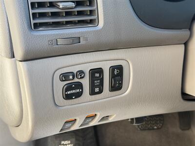 2007 Toyota Sienna XLE Limited 7-Passenger   - Photo 35 - Elk Grove, CA 95624