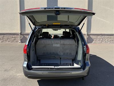 2007 Toyota Sienna XLE Limited 7-Passenger   - Photo 10 - Elk Grove, CA 95624