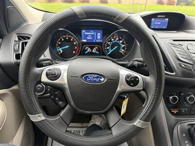 2015 Ford Escape SE   - Photo 8 - Elk Grove, CA 95624