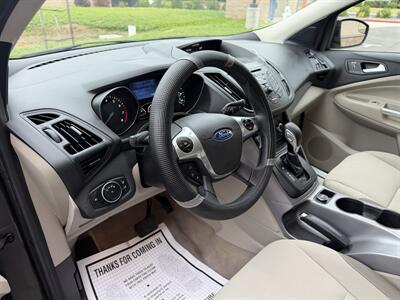 2015 Ford Escape SE   - Photo 11 - Elk Grove, CA 95624