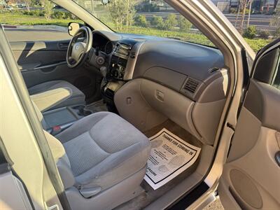 2006 Toyota Sienna LE 7 Passenger   - Photo 17 - Elk Grove, CA 95624