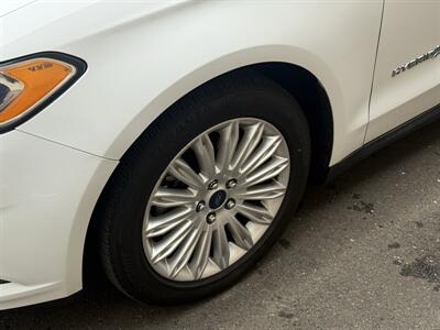 2016 Ford Fusion Hybrid S - Photo 27 - Elk Grove, CA 95624