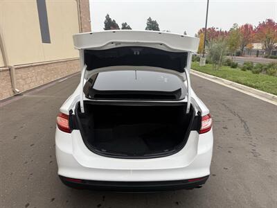 2016 Ford Fusion Hybrid S - Photo 21 - Elk Grove, CA 95624