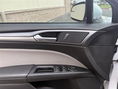 2016 Ford Fusion Hybrid S - Photo 13 - Elk Grove, CA 95624