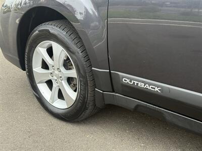 2013 Subaru Outback 2.5i Limited - Photo 9 - Elk Grove, CA 95624