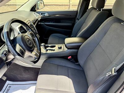 2011 Jeep Grand Cherokee Laredo   - Photo 20 - Elk Grove, CA 95624