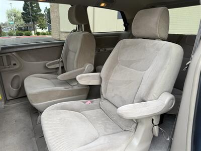 2004 Toyota Sienna CE 7 Passenger   - Photo 14 - Elk Grove, CA 95624