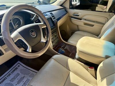 2013 Cadillac Escalade ESV Luxury   - Photo 9 - Elk Grove, CA 95624