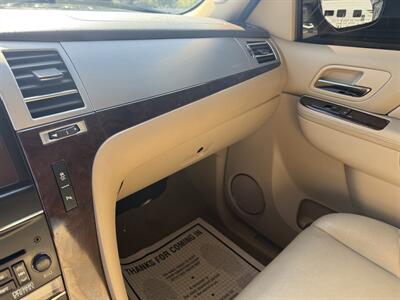 2013 Cadillac Escalade ESV Luxury   - Photo 14 - Elk Grove, CA 95624