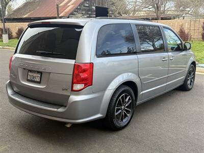 2016 Dodge Grand Caravan R/T   - Photo 6 - Elk Grove, CA 95624