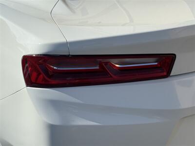 2018 Chevrolet Camaro LT - Photo 10 - Elk Grove, CA 95624