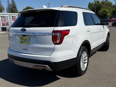 2017 Ford Explorer XLT - Photo 6 - Elk Grove, CA 95624