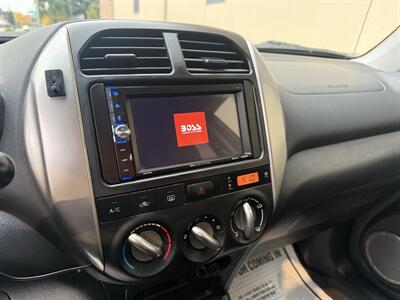 2004 Toyota RAV4   - Photo 14 - Elk Grove, CA 95624