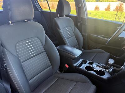 2018 Kia Sportage LX - Photo 13 - Elk Grove, CA 95624
