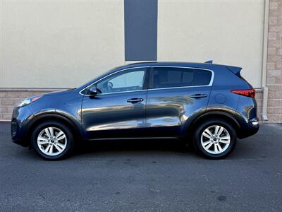 2018 Kia Sportage LX - Photo 5 - Elk Grove, CA 95624