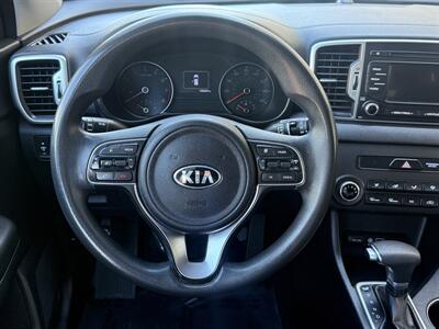 2018 Kia Sportage LX - Photo 11 - Elk Grove, CA 95624