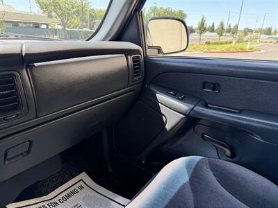 2001 GMC Sierra 1500 SLE 4dr Extended Cab SLE   - Photo 38 - Elk Grove, CA 95624