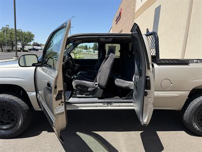 2001 GMC Sierra 1500 SLE 4dr Extended Cab SLE   - Photo 43 - Elk Grove, CA 95624