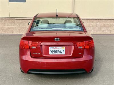 2011 Kia Forte EX   - Photo 6 - Elk Grove, CA 95624