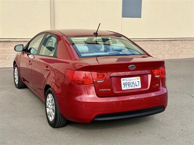 2011 Kia Forte EX   - Photo 5 - Elk Grove, CA 95624