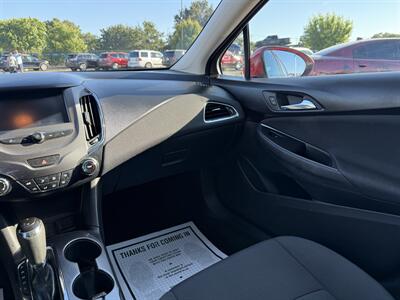 2018 Chevrolet Cruze LT Auto   - Photo 9 - Elk Grove, CA 95624