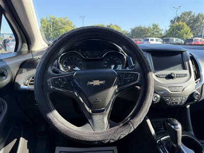 2018 Chevrolet Cruze LT Auto   - Photo 8 - Elk Grove, CA 95624