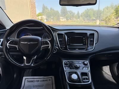 2015 Chrysler 200 Limited   - Photo 16 - Elk Grove, CA 95624
