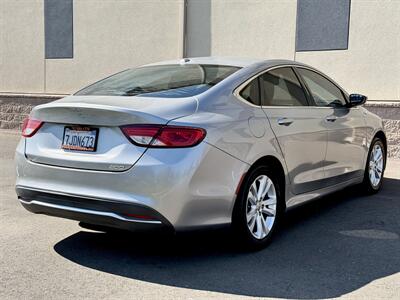 2015 Chrysler 200 Limited   - Photo 8 - Elk Grove, CA 95624
