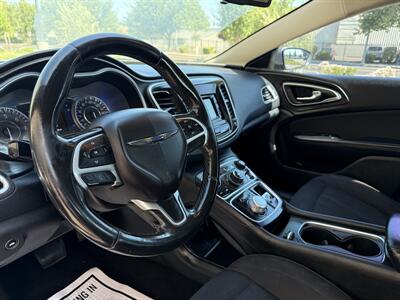 2015 Chrysler 200 Limited   - Photo 12 - Elk Grove, CA 95624