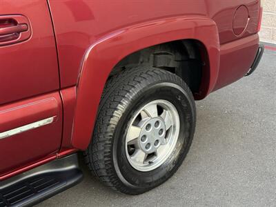 2003 Chevrolet Suburban 1500 LT   - Photo 14 - Elk Grove, CA 95624