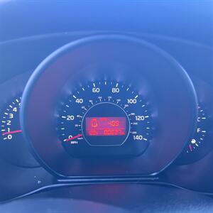 2016 Kia Soul +   - Photo 14 - San Diego, CA 92115