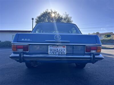 1969 Mercedes-Benz 200-Series   - Photo 4 - San Diego, CA 92115