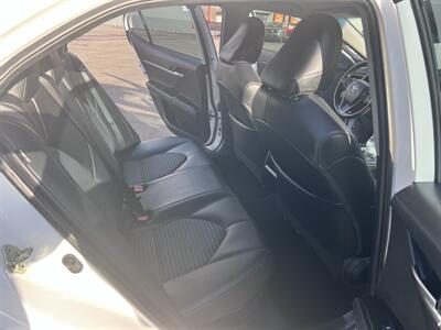 2020 Toyota Camry Hybrid SE  Hybrid - Photo 12 - San Diego, CA 92115