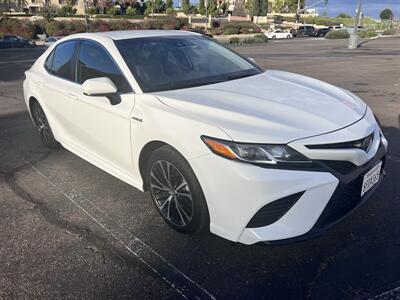 2020 Toyota Camry Hybrid SE  Hybrid - Photo 8 - San Diego, CA 92115