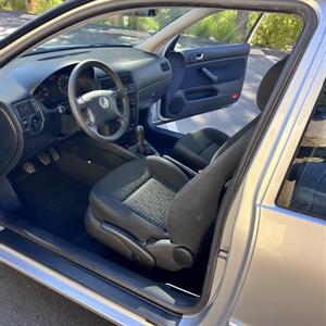 2003 Volkswagen Golf GL  2 DR - Photo 10 - San Diego, CA 92115