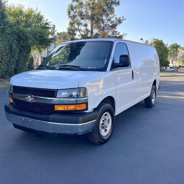 2005 Chevrolet Express 2500 - Photo 1 - San Diego, CA 92115