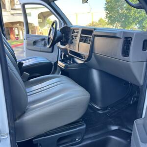 2005 Chevrolet Express 2500   - Photo 14 - San Diego, CA 92115