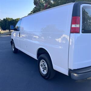 2005 Chevrolet Express 2500   - Photo 3 - San Diego, CA 92115