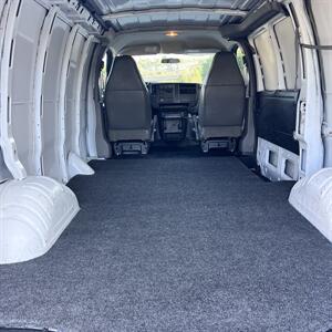 2005 Chevrolet Express 2500   - Photo 5 - San Diego, CA 92115