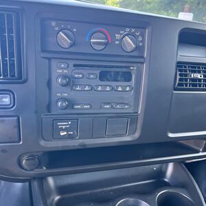 2005 Chevrolet Express 2500   - Photo 11 - San Diego, CA 92115