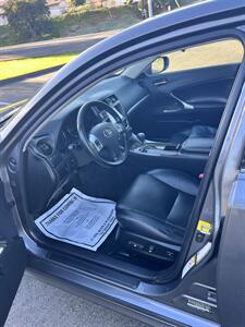 2013 Lexus IS 250   - Photo 8 - San Diego, CA 92115