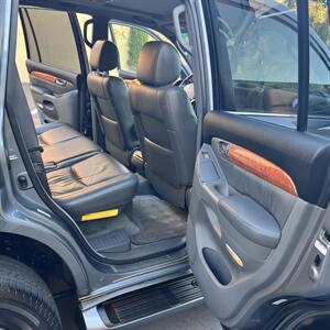 2004 Lexus GX 470 - Photo 12 - San Diego, CA 92115